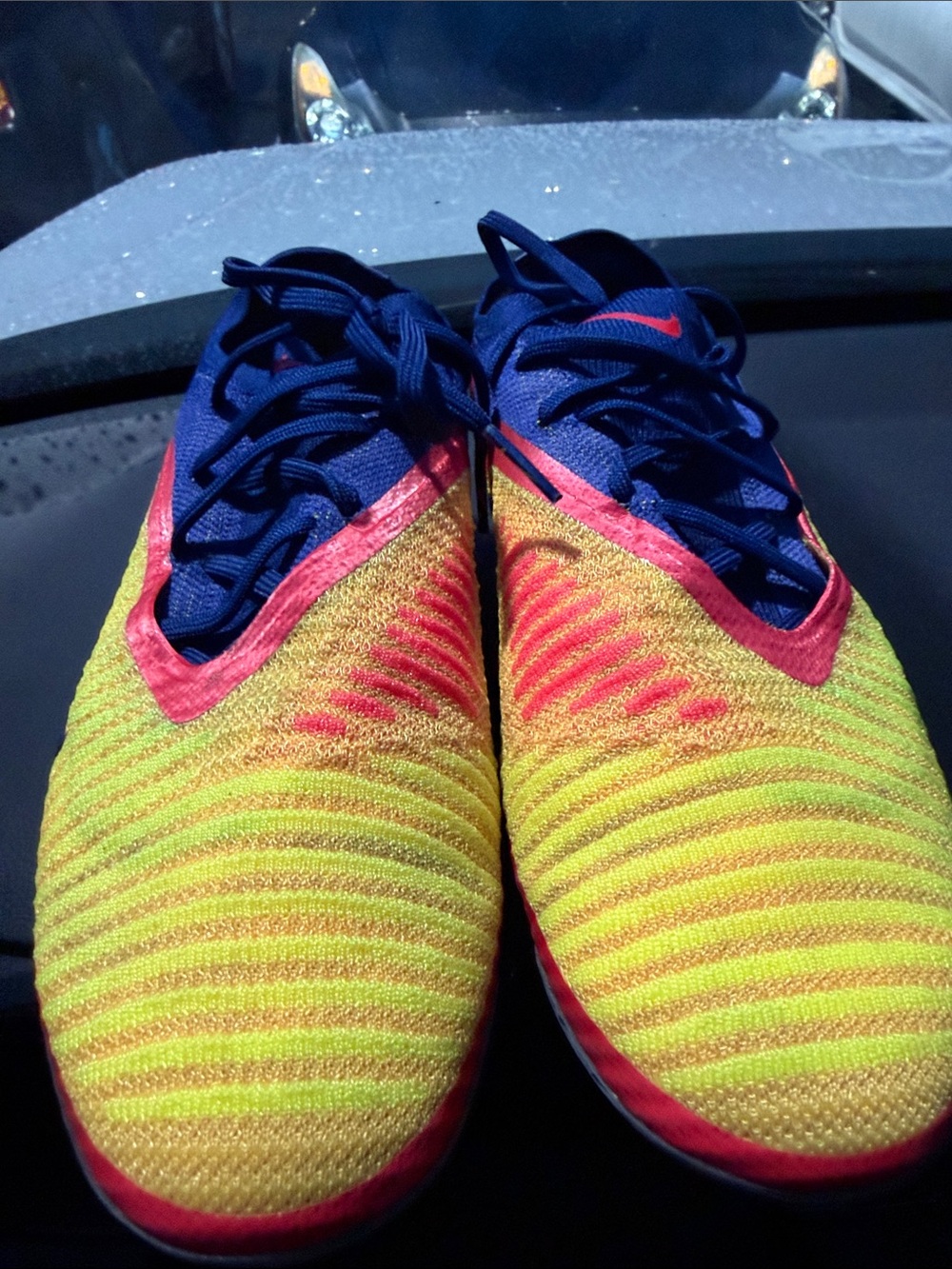Nike men’s size 8, Blue & Red Soccer Cleats